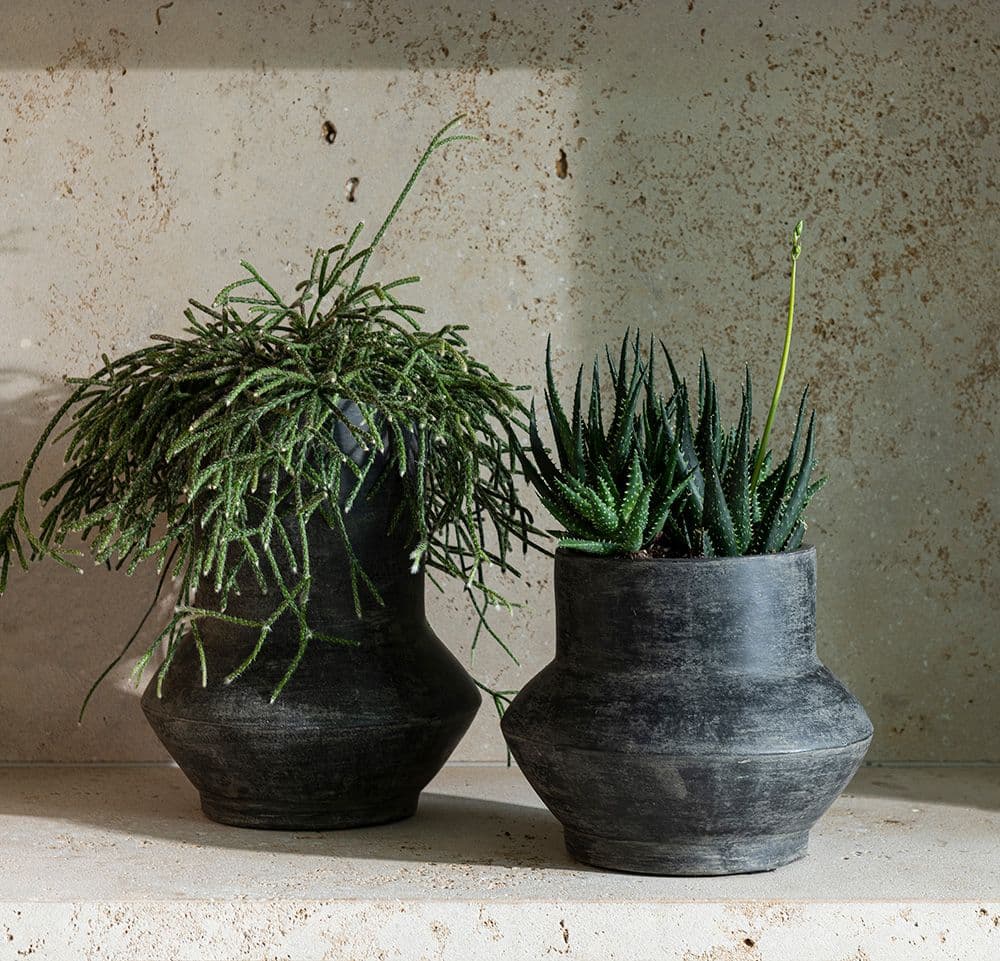 Gommaire-decoration-terracotta-accessories-vase_disc-G686H-G686S-Antwerp (1).jpg